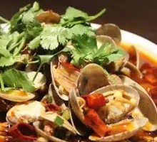 Spicy Stir-Fried Clams