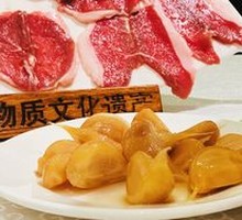 Sweet Pickled Garlic