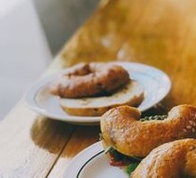 Avocado Smoked Salmon & Cream Cheese