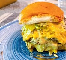 Double-layer Australian Wagyu Burger