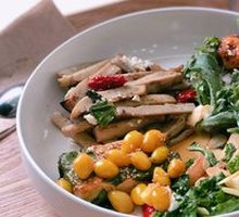 Roasted Apple Brie Salad