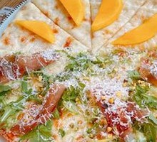 Statue of Liberty Cheese Flatbread