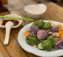 Five Blessings Six Flavors Dumplings