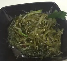 Spicy Seaweed Noodles