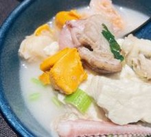 Stewed Old Tofu with Seafood