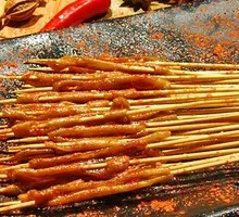 Hand-held Duck Intestines