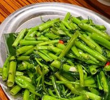 Stir-Fried Water Spinach