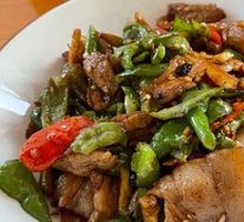 Stir-fried Pork with Yugan Chili
