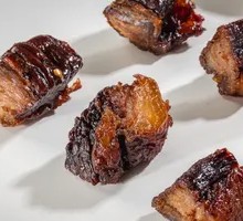 Beef Jerky with Balanced Fat and Lean