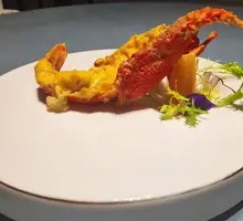 Cheesy Baked Lobster