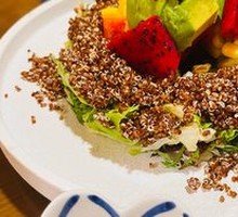 Avocado Quinoa Salad