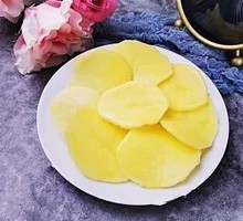 Magic Yellow-Fleshed Sliced Potatoes
