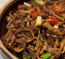 Preserved pork with dried bamboo shoots