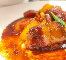 Pineapple Braised Pork