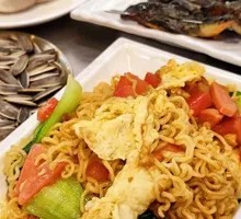 Stir-Fried Instant Noodles