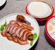 Osmanthus-Flavored Roast Duck