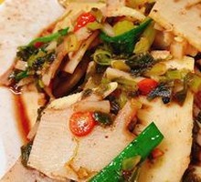 Fresh Bamboo Shoots with Sour Cabbage