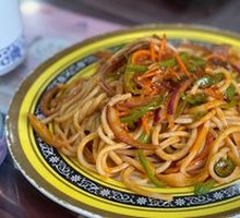 Beef Stir-Fried Noodles
