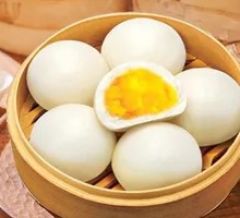 Cantonese Custard Bun
