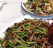 Beijing-style Shredded Pork in Soy Sauce