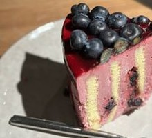 Blueberry Cheese-filled Cake
