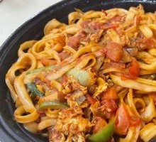 Tomato and Egg Stir-Fried Knife-Cut Noodles