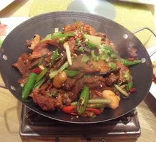 Braised Assorted Meat in Clay Pot