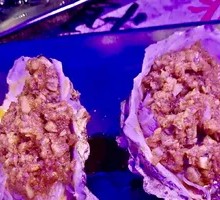 Garlic Steamed Oysters