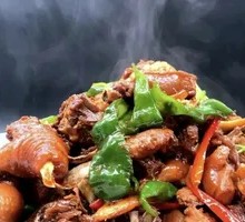 Yimeng Stir-Fried Chicken