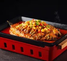 Garlic Roasted Grass Carp