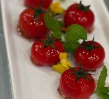 Tomato Crisp Mushroom Salad