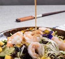 Mango Avocado Shrimp Salad