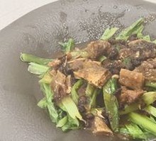Braised Tofu Paste with Eel and Pak Choi