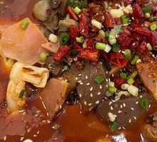 Spicy Boiled Blood Curd in Pot