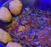 Stewed Goose in Iron Pot