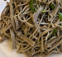香椿苗高碑店豆腐丝凉菜