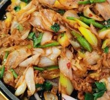 Scallion Stir-Fried Lamb