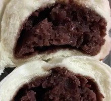Red Bean Bun