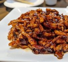 Beijing-style Shredded Pork in Soy Sauce