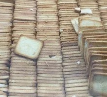 Steamed bun slices
