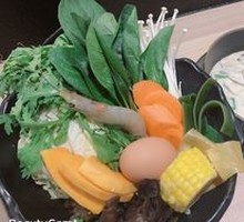 Colorful Vegetable Platter