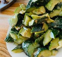 Peanut Sauce Cucumber