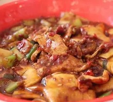Signature Chicken Stir-Fried Wide Noodles