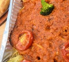 Italian-style Meat Sauce Noodles