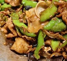 Stir-fried Pork with Wild Chilies