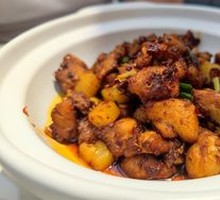 Cauliflower in Clay Pot