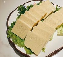 Braised Tofu in Spiced Sauce