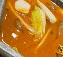 Hot Pot with 15 Skewers of Tripe