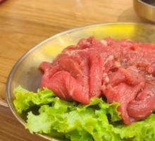 Fresh Hand-Trimmed Beef