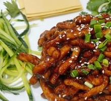 Beijing-style Shredded Pork in Soy Sauce